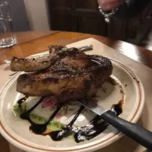 Plat du jour servi à l'assiette